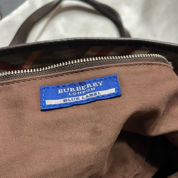 Burberry blue label shoulder bag authenticated - Picture 11 of 14